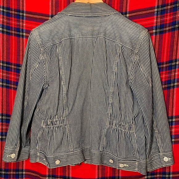 Denim jacket by Ralph Lauren - Picture 2 of 5